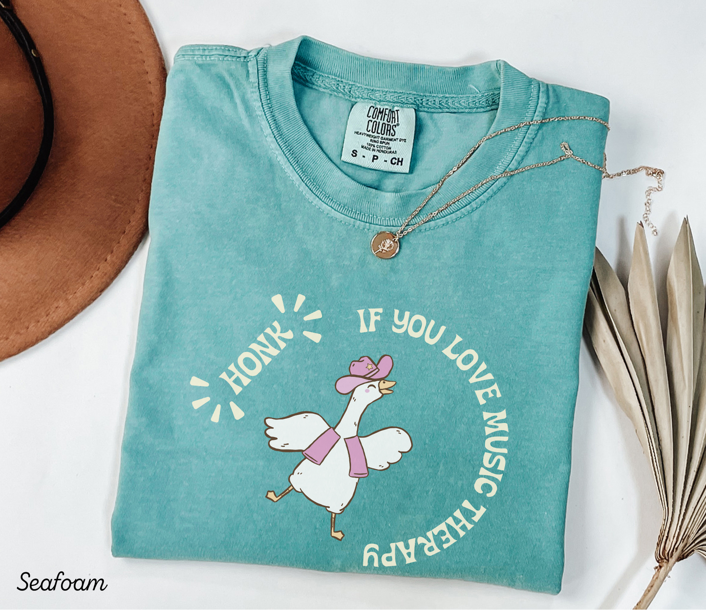 Honk If You Love Music Therapy Shirt, Goose Music Therapy T-Shirt, Cute Music Therapy Gift for Therapists