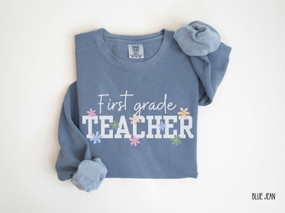 Personalized Teacher Grade Level Sweatshirt, Floral Teacher Crewneck, Back to School Sweatshirt, Comfort Colors