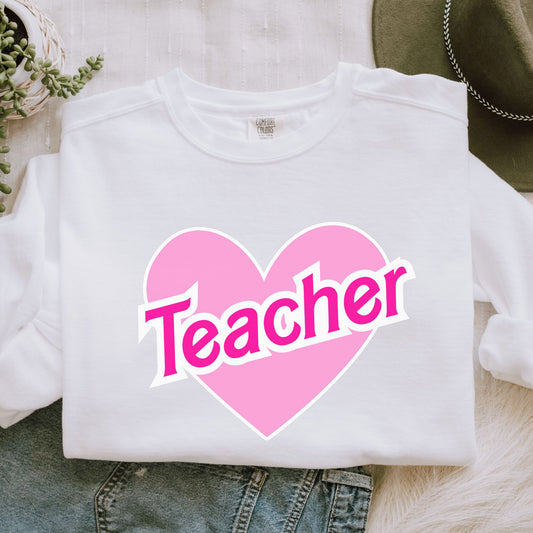 Retro Teacher Sweatshirt, Doll themed Teach crewneck, Pink heart teach Apparel, Unisex Comfort Colors